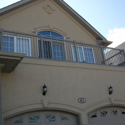 Railing 16